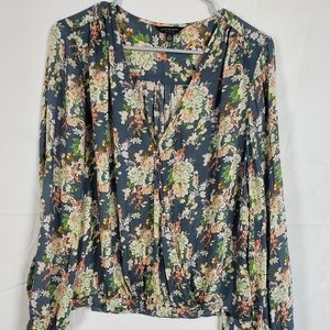 Lucky Brand floral wrap top M